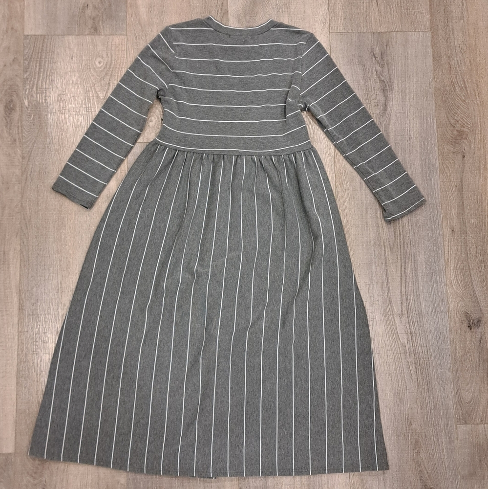 ROOLEE Grey & White Striped Nursing Dress - Picture 4 of 7